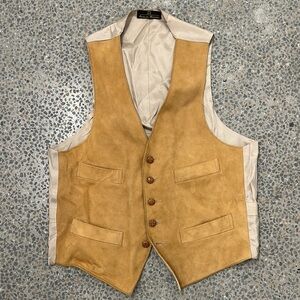 Neiman Marcus Elegant Beige Satin Lining